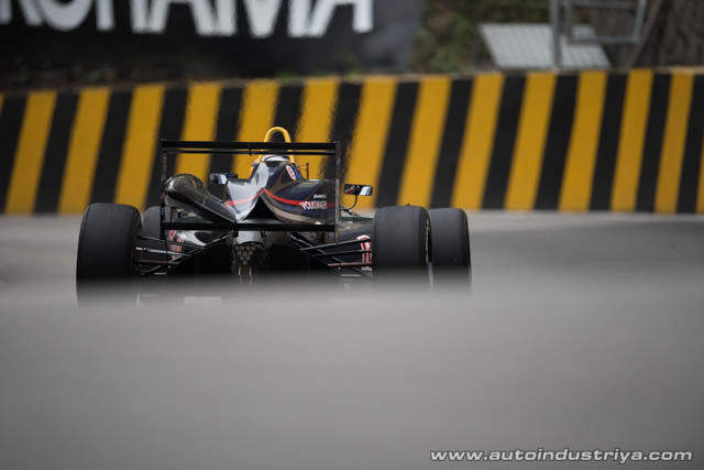 Rosenqvist wins 2014 Formula 3 Macau GP 