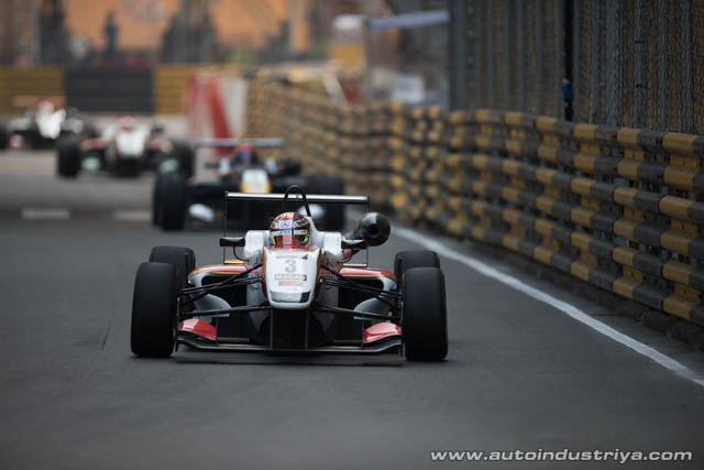 Rosenqvist wins 2014 Formula 3 Macau GP 