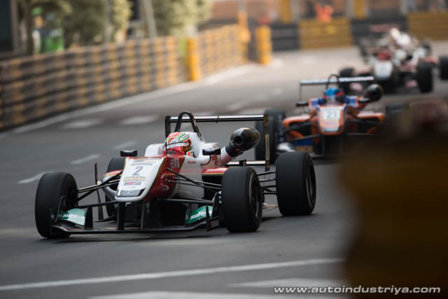 Rosenqvist wins 2014 Formula 3 Macau GP 