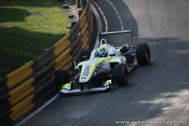 Rosenqvist wins 2014 Formula 3 Macau GP 