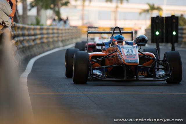 Rosenqvist wins 2014 Formula 3 Macau GP 