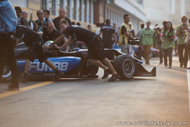 Rosenqvist wins 2014 Formula 3 Macau GP 