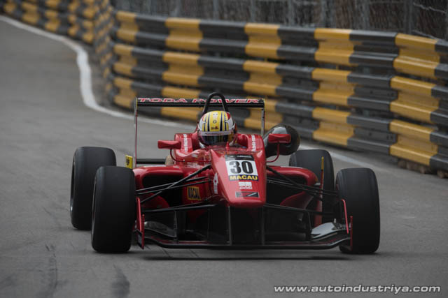 Rosenqvist wins 2014 Formula 3 Macau GP 