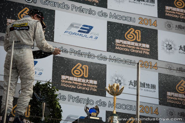Rosenqvist wins 2014 Formula 3 Macau GP 