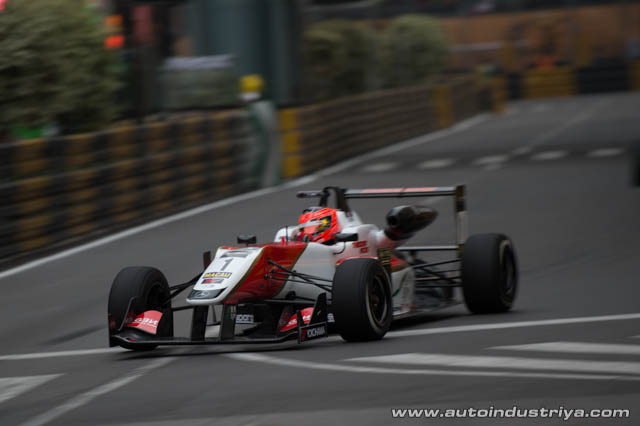 Rosenqvist wins 2014 Formula 3 Macau GP 