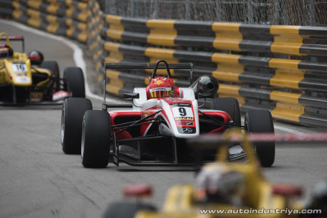 Rosenqvist wins 2014 Formula 3 Macau GP 