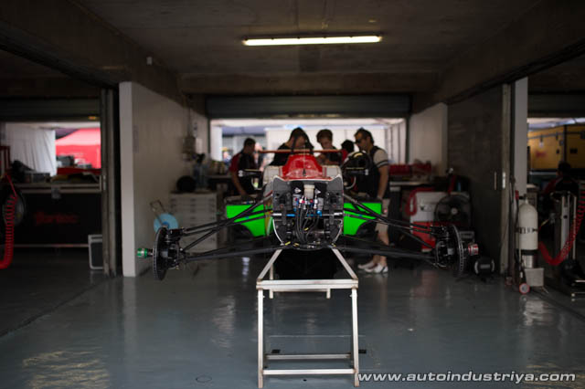 Rosenqvist wins 2014 Formula 3 Macau GP 