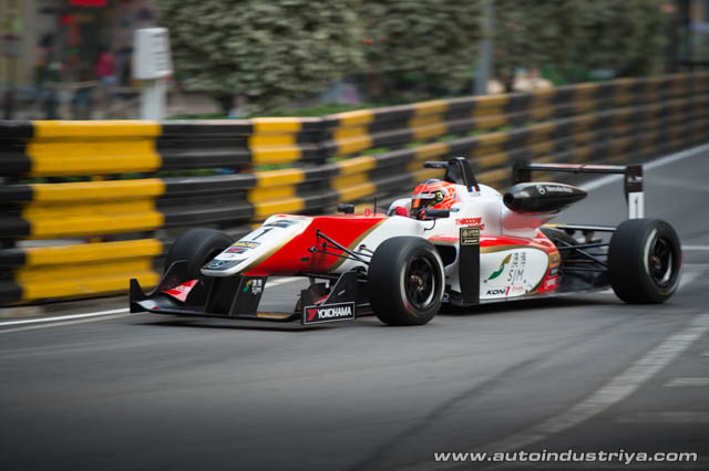 Rosenqvist wins 2014 Formula 3 Macau GP 