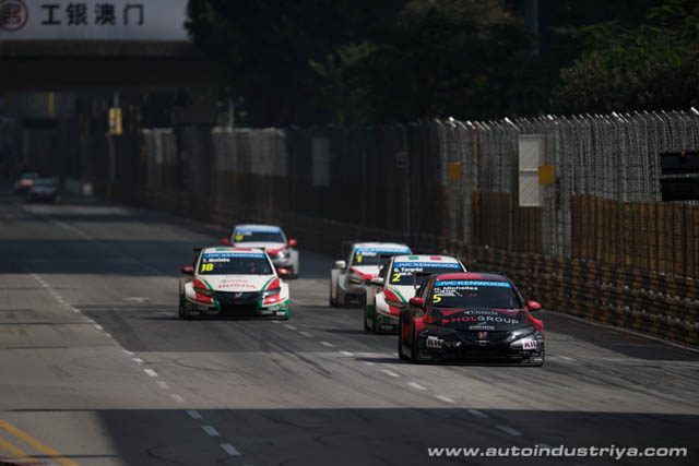 WTCC 2014: Lopez, Huff victorious in Macau