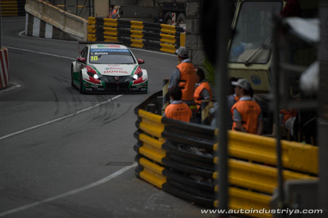WTCC 2014: Lopez, Huff victorious in Macau