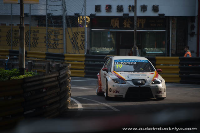 WTCC 2014: Lopez, Huff victorious in Macau
