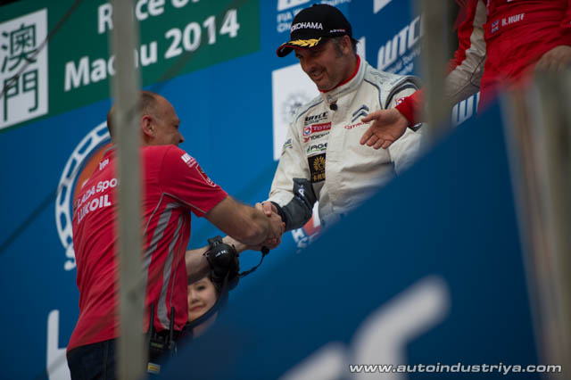 WTCC 2014: Lopez, Huff victorious in Macau