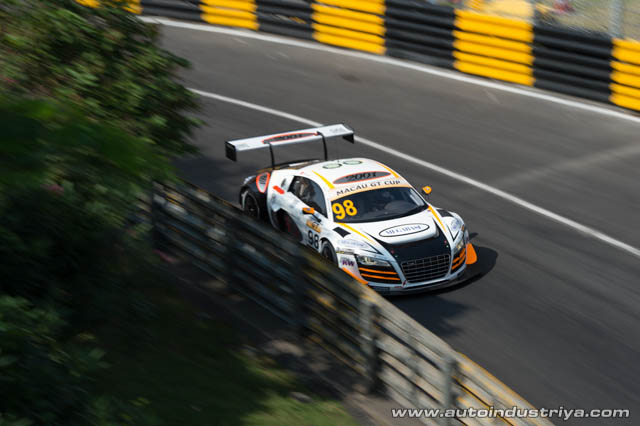 Maro Engel wins 2014 Macau GT Cup