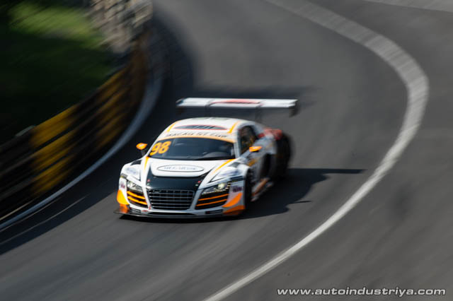 Maro Engel wins 2014 Macau GT Cup