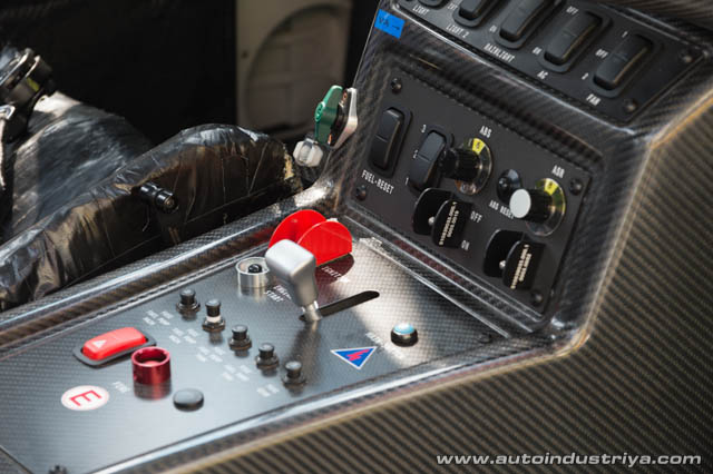 Maro Engel wins 2014 Macau GT Cup