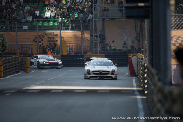 Maro Engel wins 2014 Macau GT Cup