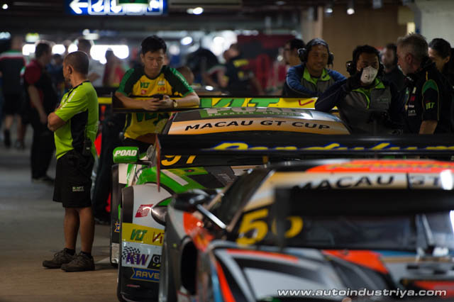 Maro Engel wins 2014 Macau GT Cup