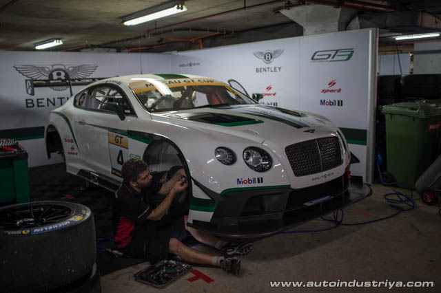 Maro Engel wins 2014 Macau GT Cup