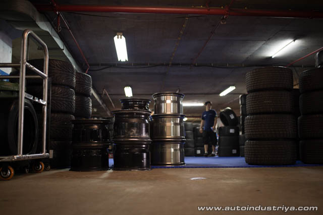 Maro Engel wins 2014 Macau GT Cup