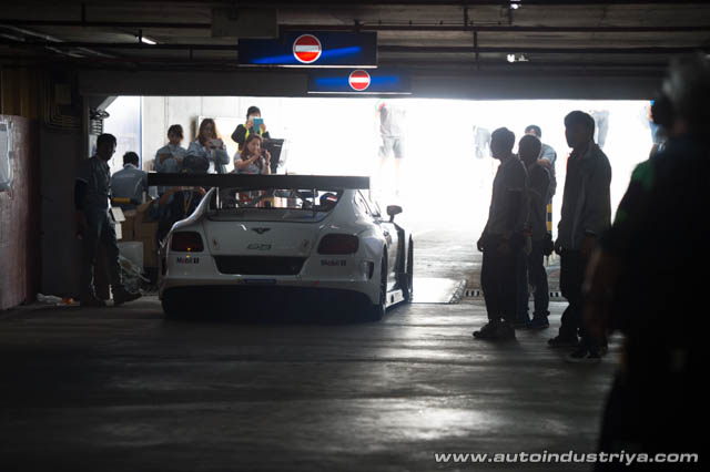 Maro Engel wins 2014 Macau GT Cup