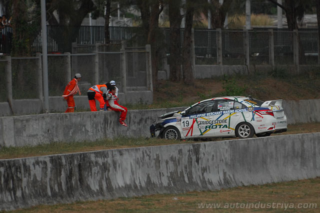 Dumlao, Diaz dominate 2015 Vios Cup opener