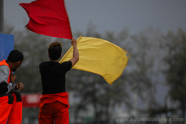 Dumlao, Diaz dominate 2015 Vios Cup opener