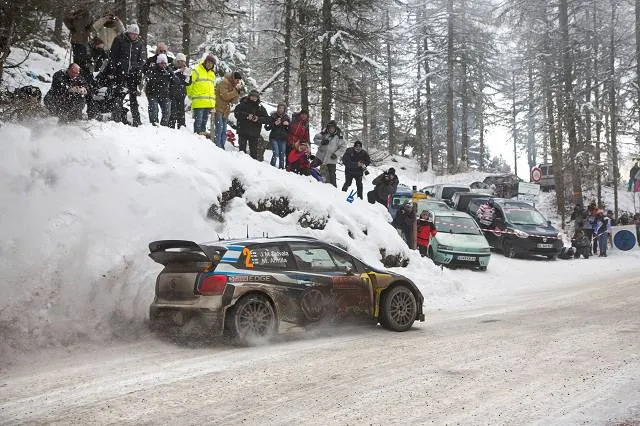 Wv Rally Volkswagen World Rally Team rolls out 2016 Polo R WRC | AutoIndustriya