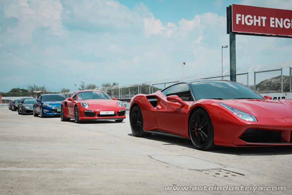 2016 Clubman Racing Series Rd. 1: Supercars meet the Vintage Gents