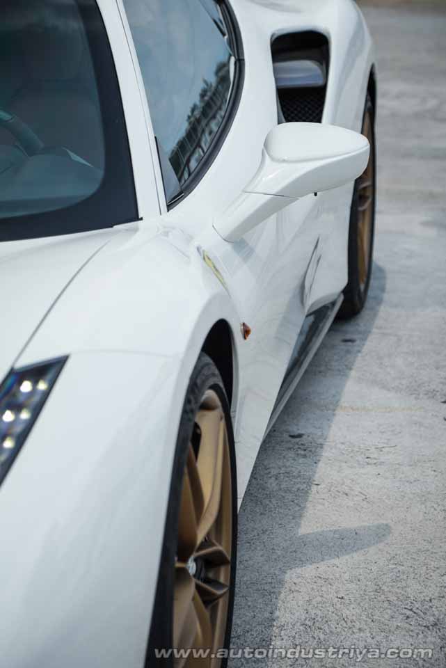 2016 Clubman Racing Series Rd. 1: Supercars meet the Vintage Gents