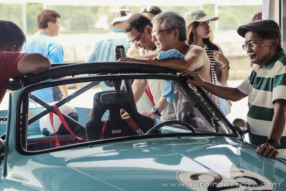 2016 Clubman Racing Series Rd. 1: Supercars meet the Vintage Gents