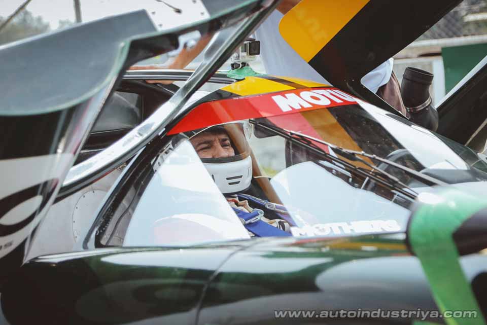 2016 Clubman Racing Series Rd. 1: Supercars meet the Vintage Gents