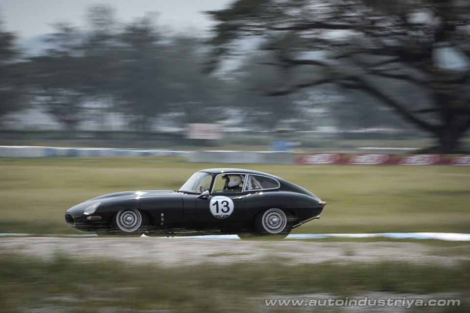 2016 Clubman Racing Series Rd. 1: Supercars meet the Vintage Gents