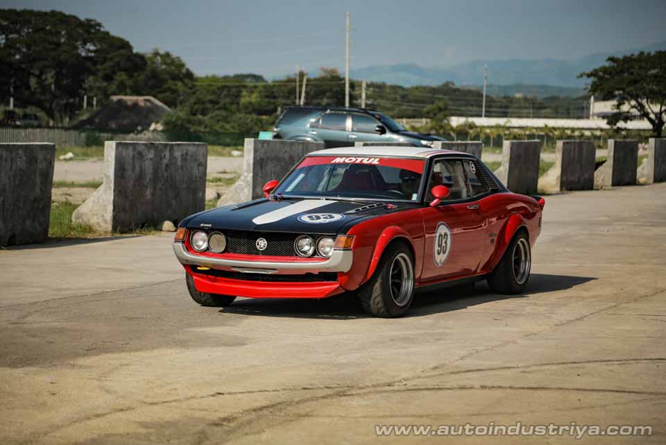 2016 Clubman Racing Series Rd. 1: Supercars meet the Vintage Gents