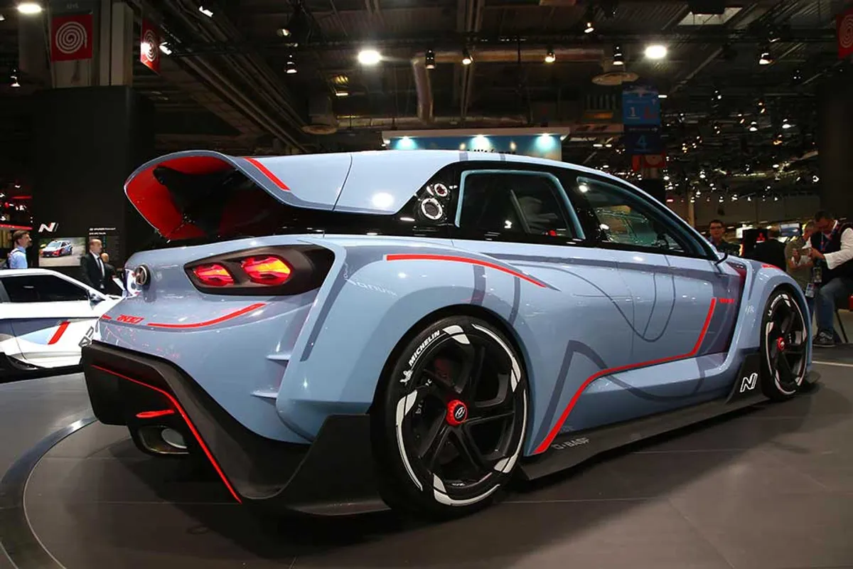 Paris 2016: Race-prepped Hyundai RN30 concept unleashed | AutoIndustriya