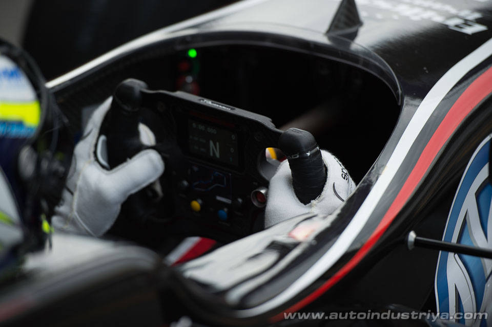 Da Costa wins thrilling 2016 FIA F3 World Cup in Macau