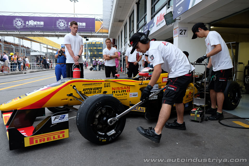 Da Costa wins thrilling 2016 FIA F3 World Cup in Macau