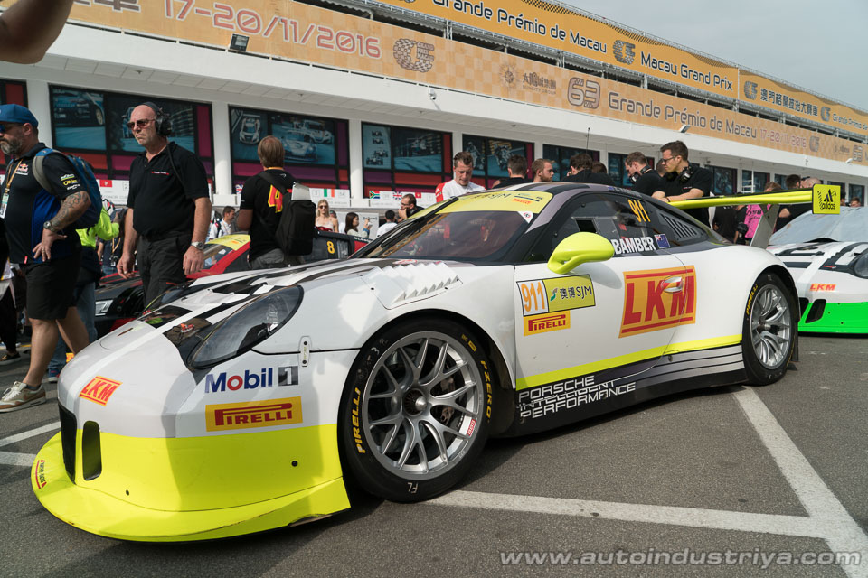 Vanthoor scores uncharacteristic win at 2016 FIA GT World Cup in Macau