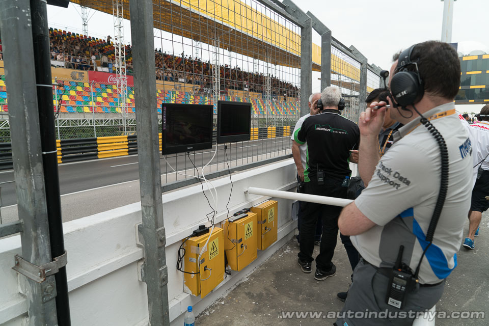 Vanthoor scores uncharacteristic win at 2016 FIA GT World Cup in Macau
