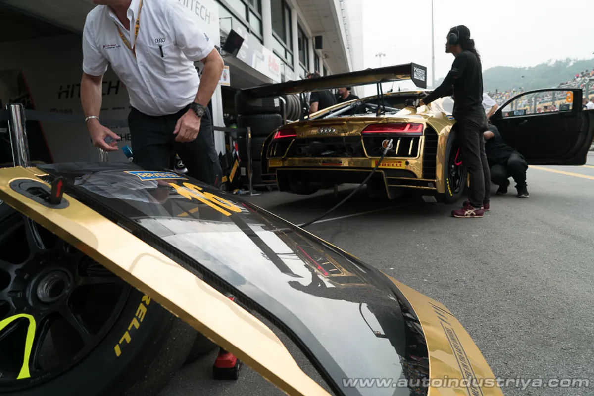 Vanthoor scores uncharacteristic win at 2016 FIA GT World Cup in Macau