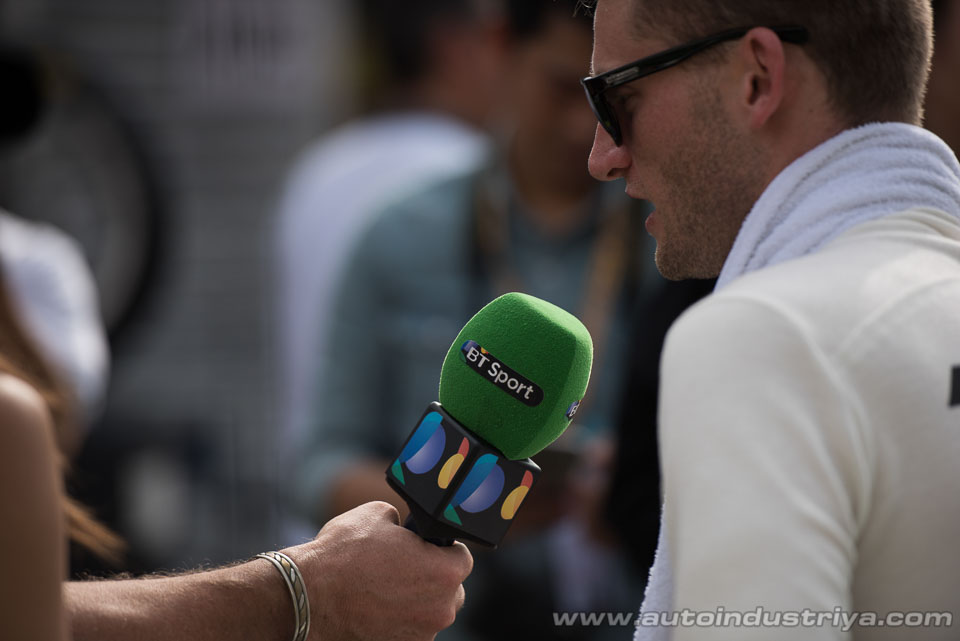 Vanthoor scores uncharacteristic win at 2016 FIA GT World Cup in Macau