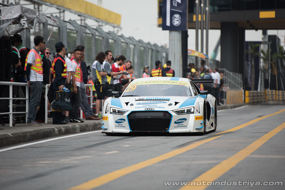 Vanthoor scores uncharacteristic win at 2016 FIA GT World Cup in Macau