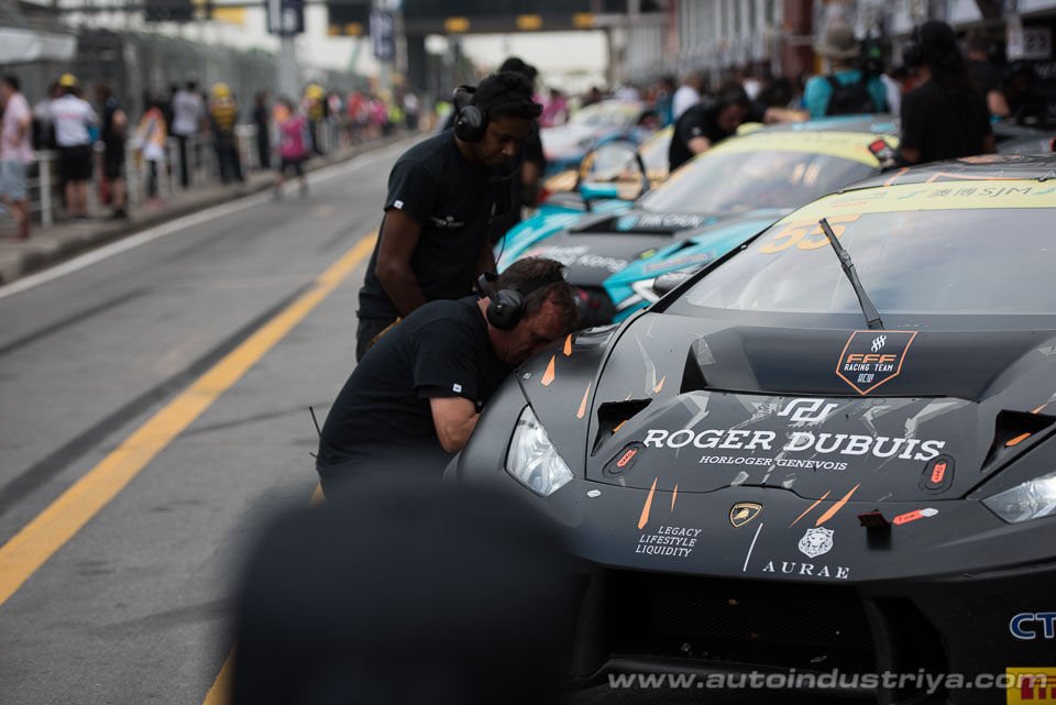 Vanthoor scores uncharacteristic win at 2016 FIA GT World Cup in Macau