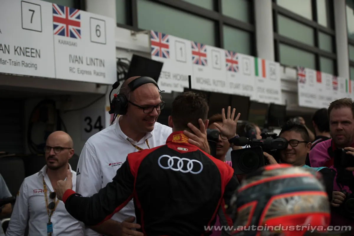 Vanthoor scores uncharacteristic win at 2016 FIA GT World Cup in Macau