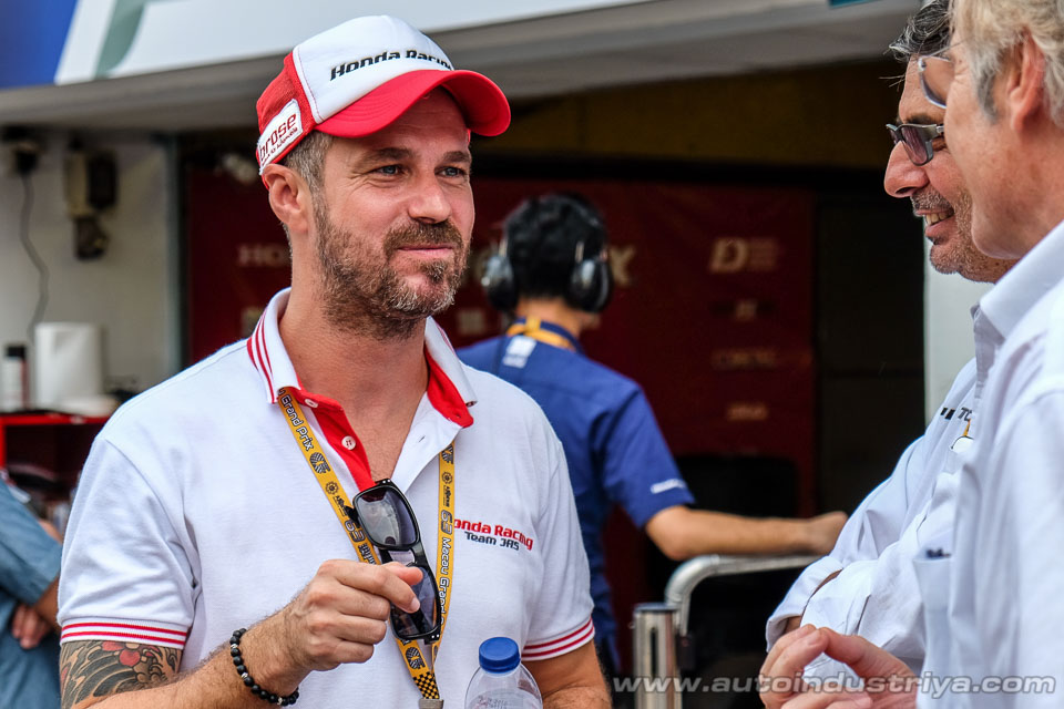 Monteiro wins 2016 Macau Guia Race, Comini clinches TCR title