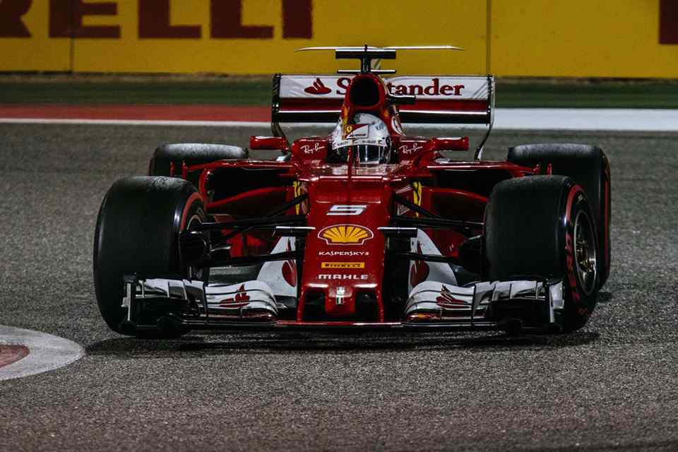 Vettel regains championship lead with 2017 Bahrain GP win