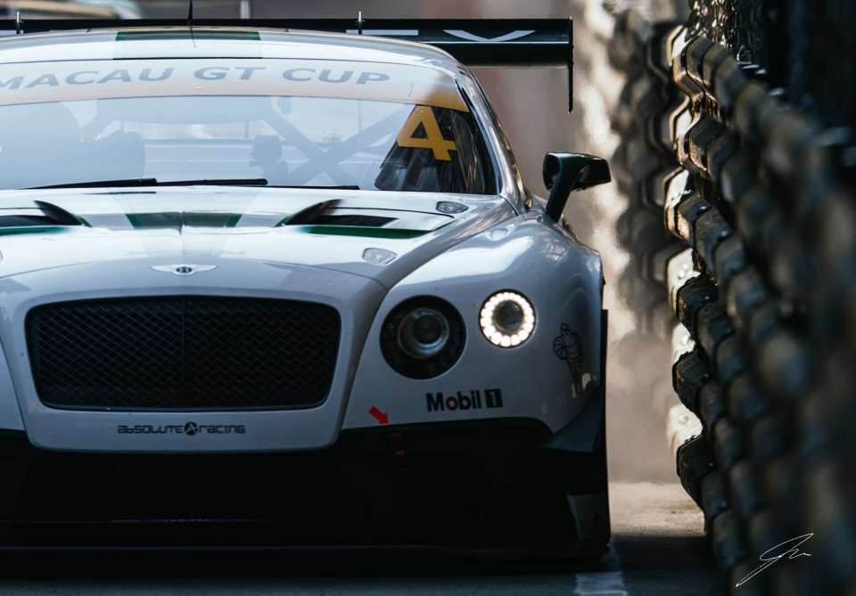 Racing for the Shot: The Life of a Motorsport Photographer (1 of 3)