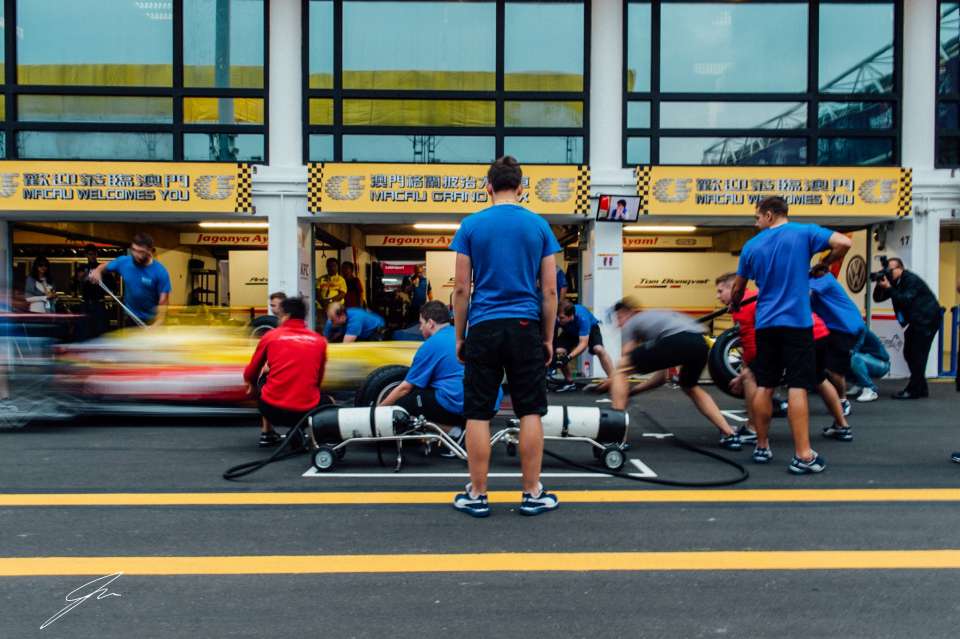 Racing for the Shot: The Journey of a Motorsport Photographer