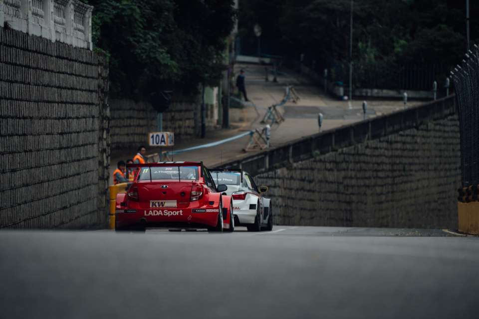 Racing for the Shot: The Journey of a Motorsport Photographer