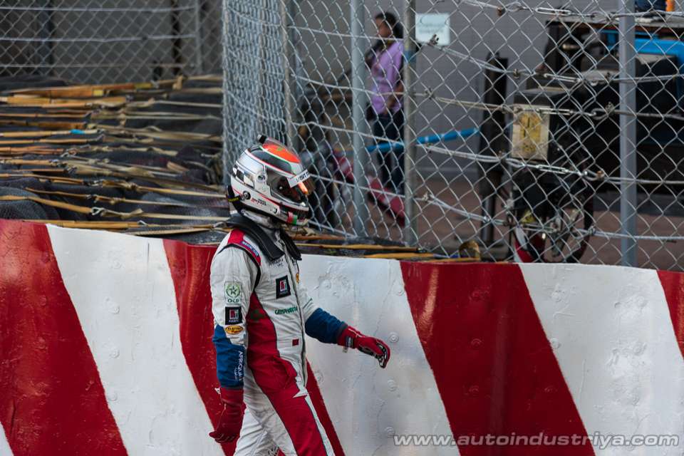 WTCC 2017: Rob Huff bags record ninth win in Macau