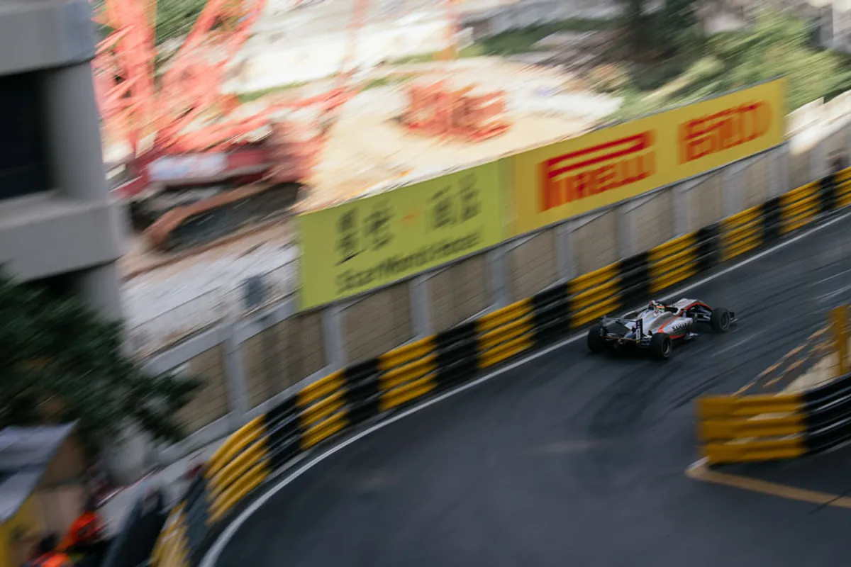 F3: Ticktum takes dramatic win in 2017 Macau Grand Prix